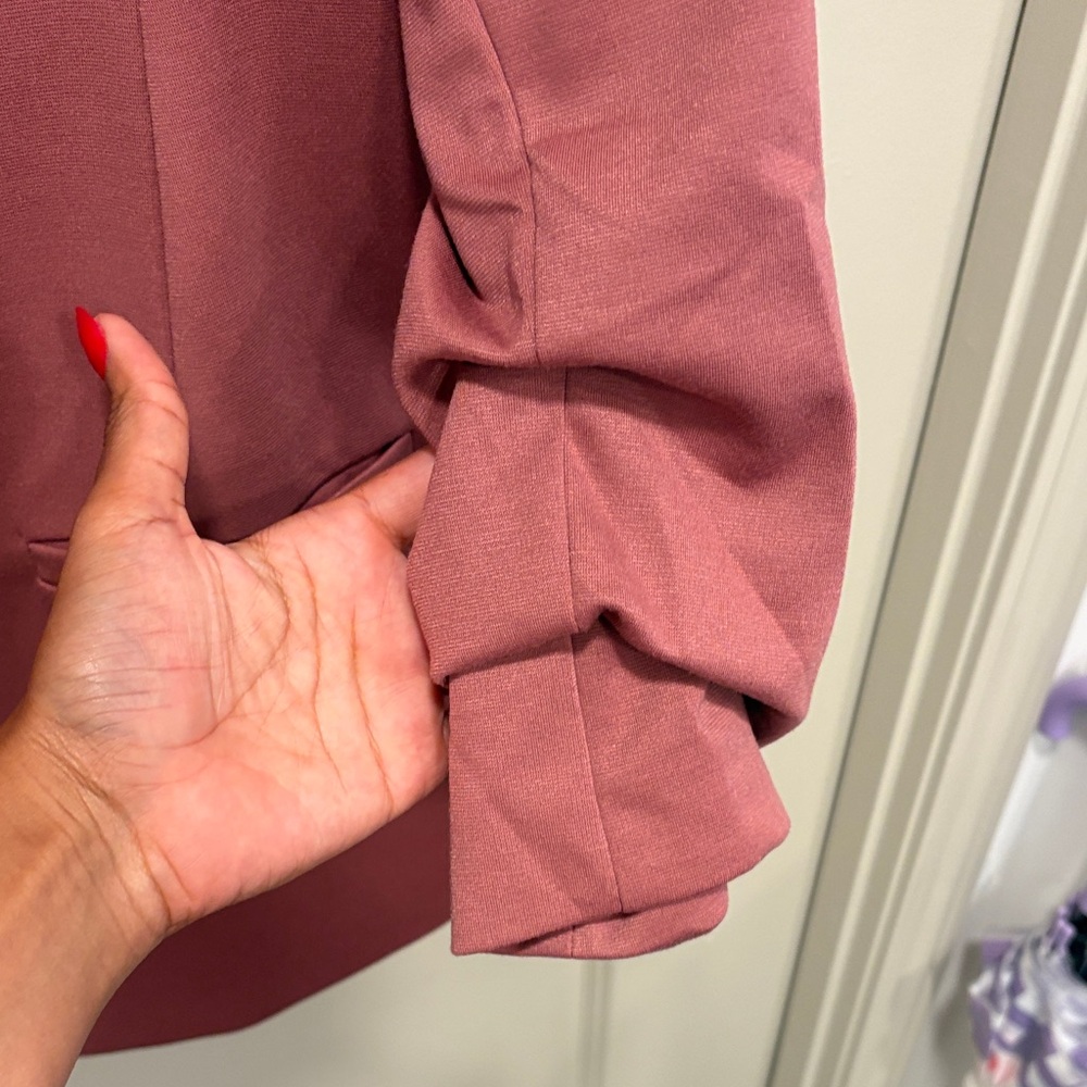 Fashion Nova Rose Mauve Single-Button Blazer - Picture 5 of 7
